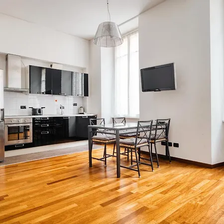 Easylife - - Porta 8 - Di Apartman Como